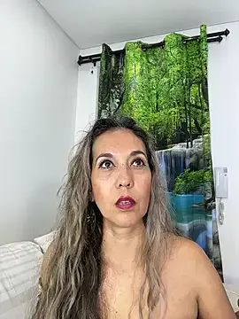 PumaShyXD – webcam model profile photo Image 12