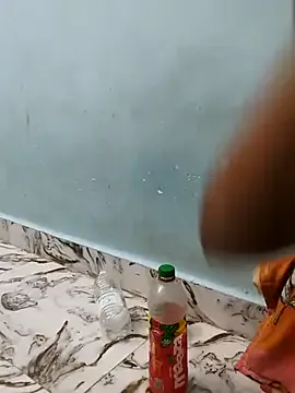 hollyextra – webcam model profile photo Image 18