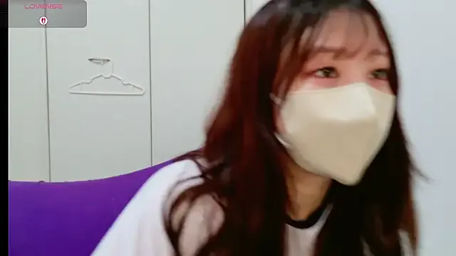 mc-Olivia – webcam model profile photo Image 18