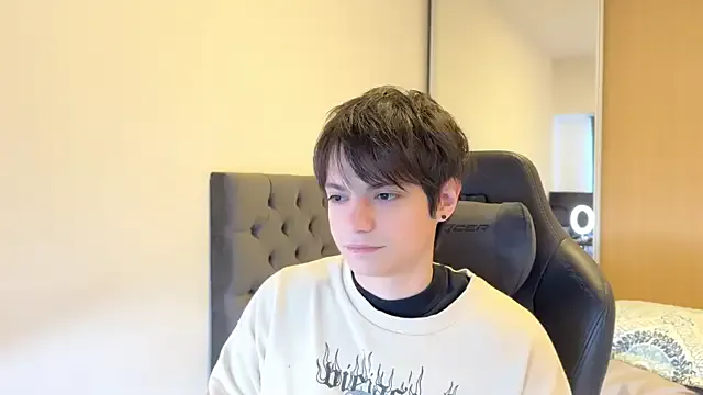 keirasworld – webcam model profile photo Image 13