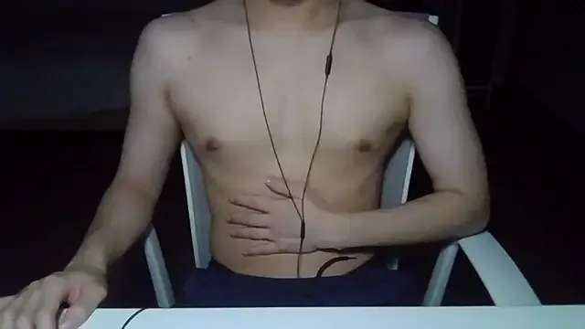 Rodrigues_Lucas – webcam model profile photo Image 10