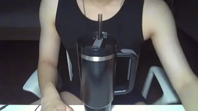 Rodrigues_Lucas – webcam model profile photo Image 9