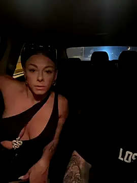 -MiaSweet- – webcam model profile photo Image 13