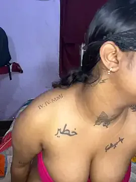 PumaShyXD – webcam model profile photo Image 16