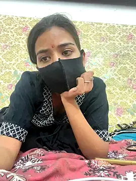 Your_Paris – webcam model profile photo Image 18