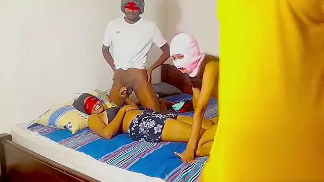 PumaShyXD – webcam model profile photo Image 5