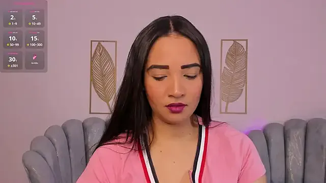 Runarunapi – webcam model profile photo Image 2