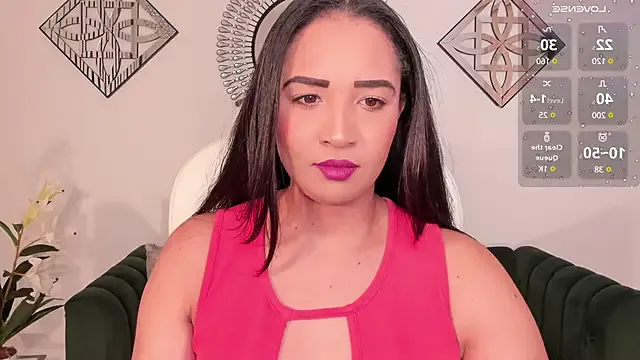 Runarunapi – webcam model profile photo Image 4