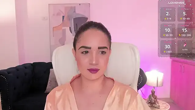 Runarunapi – webcam model profile photo Image 9