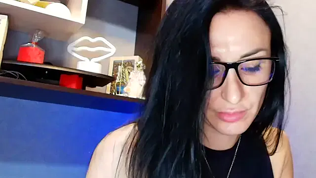 PumaShyXD – webcam model profile photo Image 11