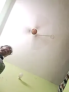 Runarunapi – webcam model profile photo Image 12