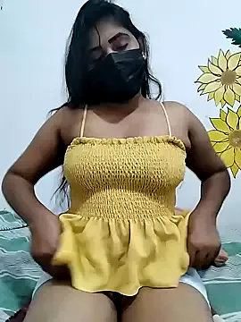 SLZAARA – webcam model profile photo