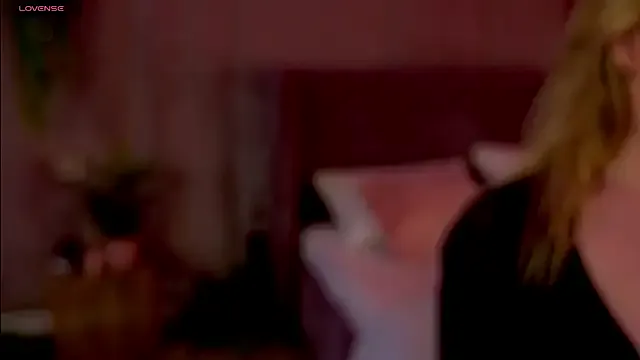 Anne_Anne_chan – webcam model profile photo Image 5