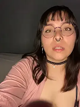 PumaShyXD – webcam model profile photo Image 5