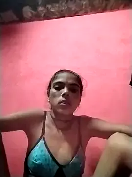 MerlyG – webcam model profile photo Image 4