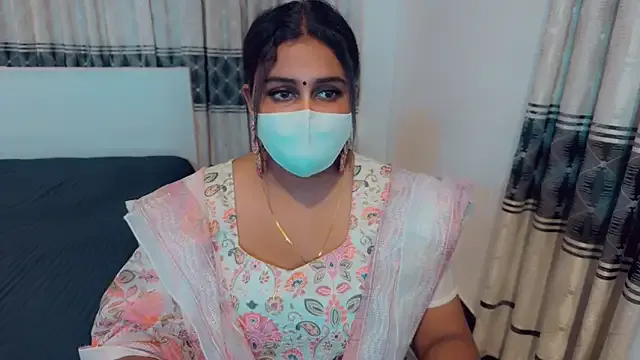 -YU- – webcam model profile photo Image 3