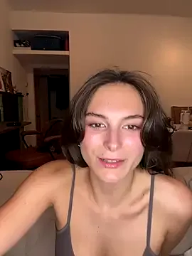 Wkatte – webcam model profile photo Image 2