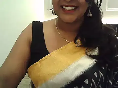 Helen_Vidall – webcam model profile photo Image 18