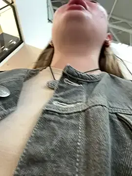 Sexy-ashi – webcam model profile photo Image 4