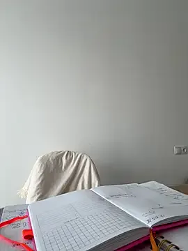 LiliBanger – webcam model profile photo Image 7