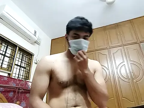 PumaShyXD – webcam model profile photo Image 9