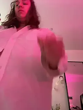 curvyflawless – webcam model profile photo Image 4