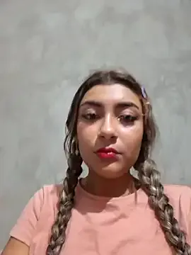 _meganmeow_ – webcam model profile photo Image 13