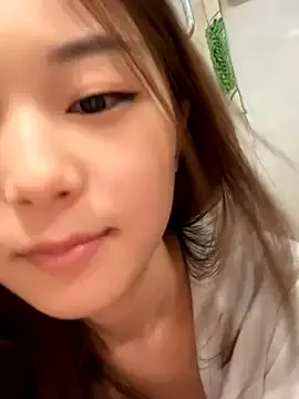 Bella-999 – webcam model profile photo Image 17