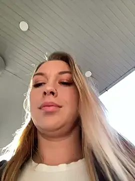 Marieltessa_69 – webcam model profile photo Image 19