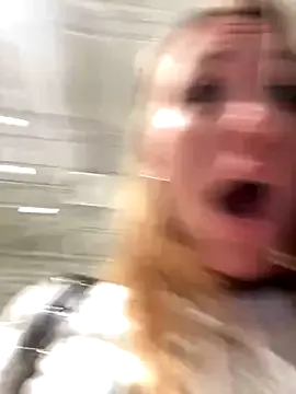 Marieltessa_69 – webcam model profile photo Image 5