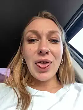 Marieltessa_69 – webcam model profile photo Image 6