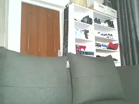 LiliBanger – webcam model profile photo Image 12