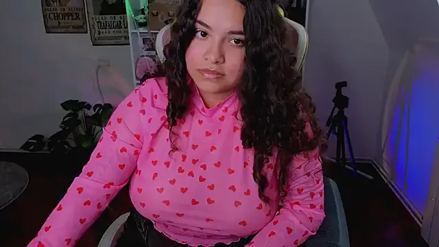 PumaShyXD – webcam model profile photo Image 4