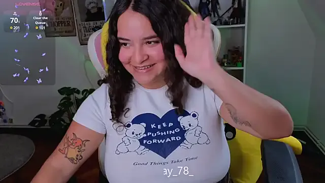 PumaShyXD – webcam model profile photo Image 5