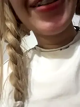 Clinic_Sexy – webcam model profile photo Image 10