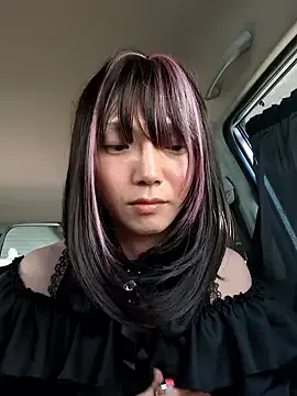 keirasworld – webcam model profile photo Image 2