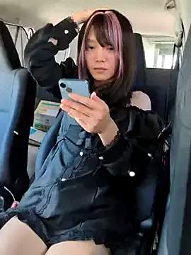 keirasworld – webcam model profile photo Image 4