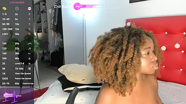 indialatin – webcam model profile photo Image 6