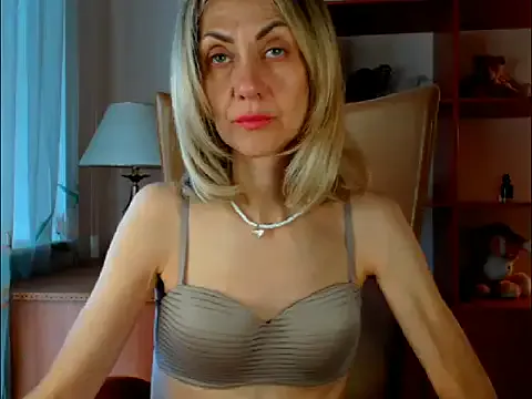 Stefania_PT – webcam model profile photo Image 13