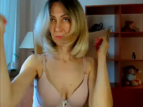 Stefania_PT – webcam model profile photo Image 2