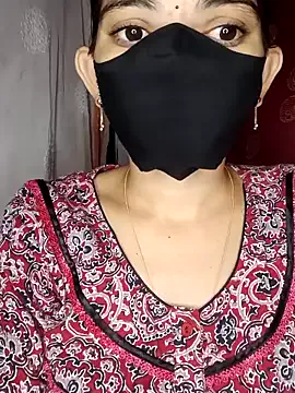 sarina7s – webcam model profile photo Image 14