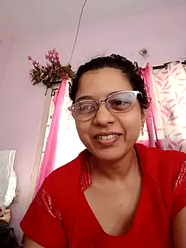 indialatin – webcam model profile photo Image 4