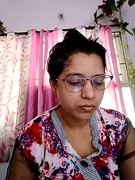 indialatin – webcam model profile photo Image 8