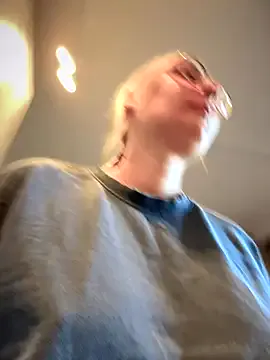 bunnyblondy – webcam model profile photo Image 12