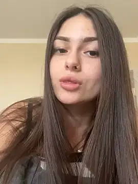 romyxxs – webcam model profile photo Image 11