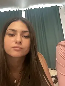 romyxxs – webcam model profile photo Image 5