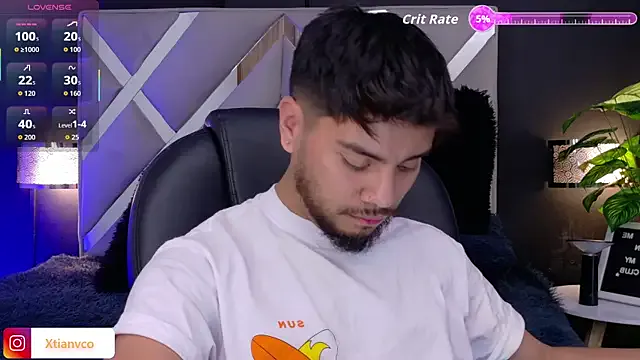 hunglikecrazyy – webcam model profile photo Image 19