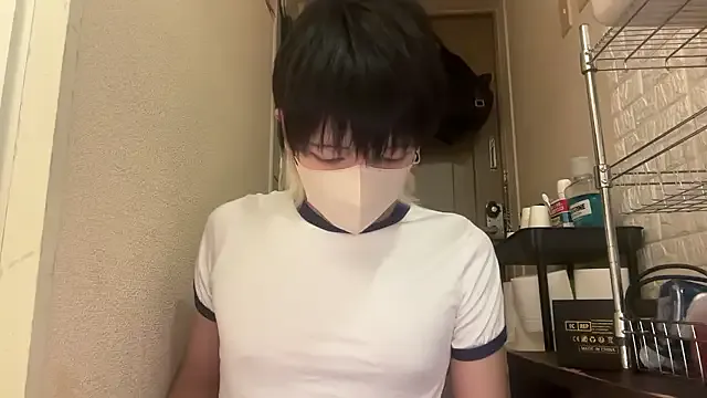 R-bonbon – webcam model profile photo Image 2