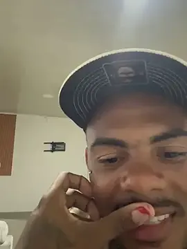 keirasworld – webcam model profile photo Image 18