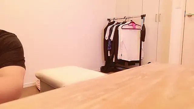 lola_tentatiion – webcam model profile photo Image 19